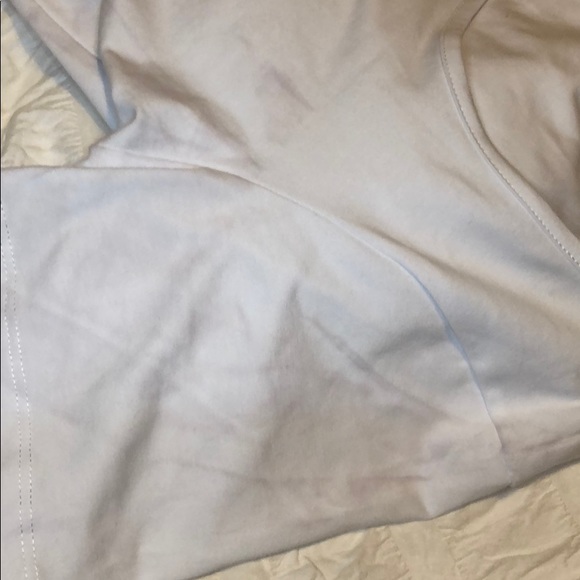 Meet your Posher, Alexis - Picture 4 of 6